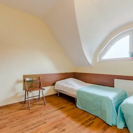 Apartament Willa Rowy *