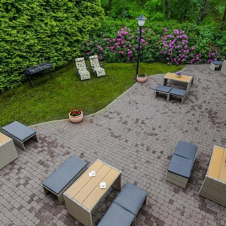 Apartament Willa Rowy *