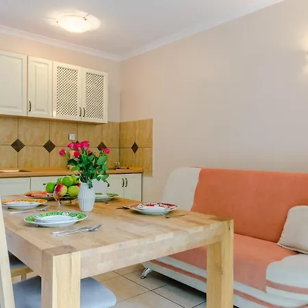 Willa Rowy Apartment *